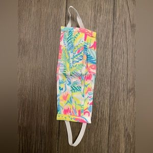 Lilly Pulitzer pleated mask